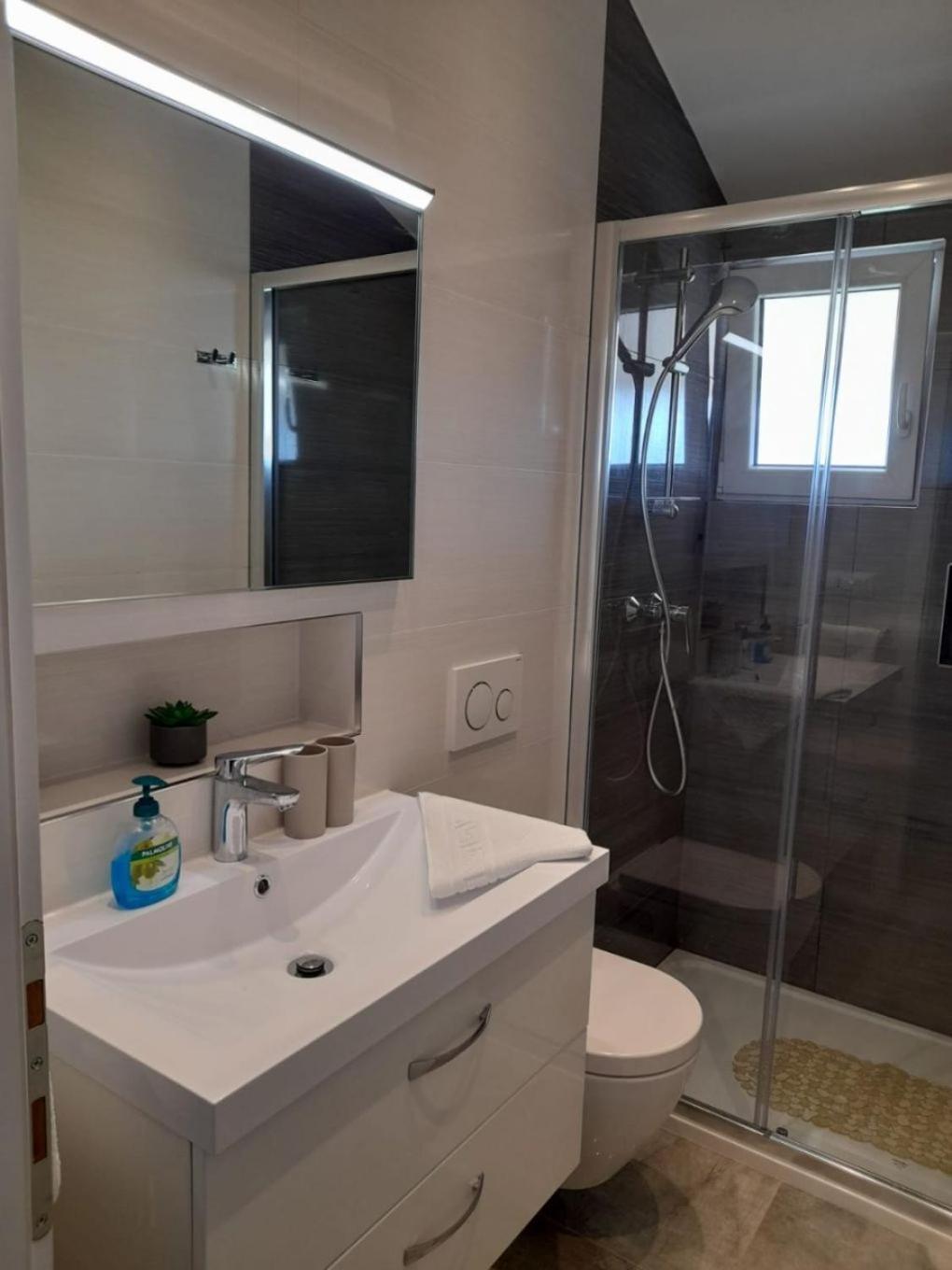 Apartment Bilja Rogoznica  Buitenkant foto